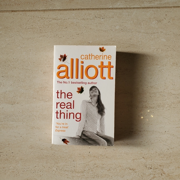 COPY - 💗 4/$20!! Catherine Alliott Novel / Book - Picture 1 of 3